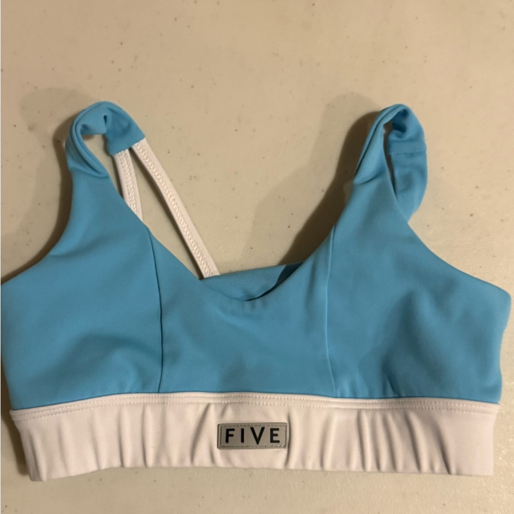 FIVE kids Sky Blue and White Sports Bra. YXL. GUC